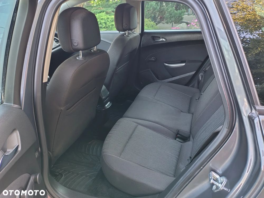 Opel Astra 1.4 Turbo Edition - 17