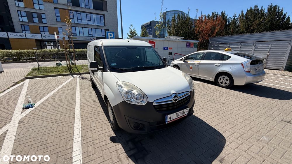 Opel COMBO - 10