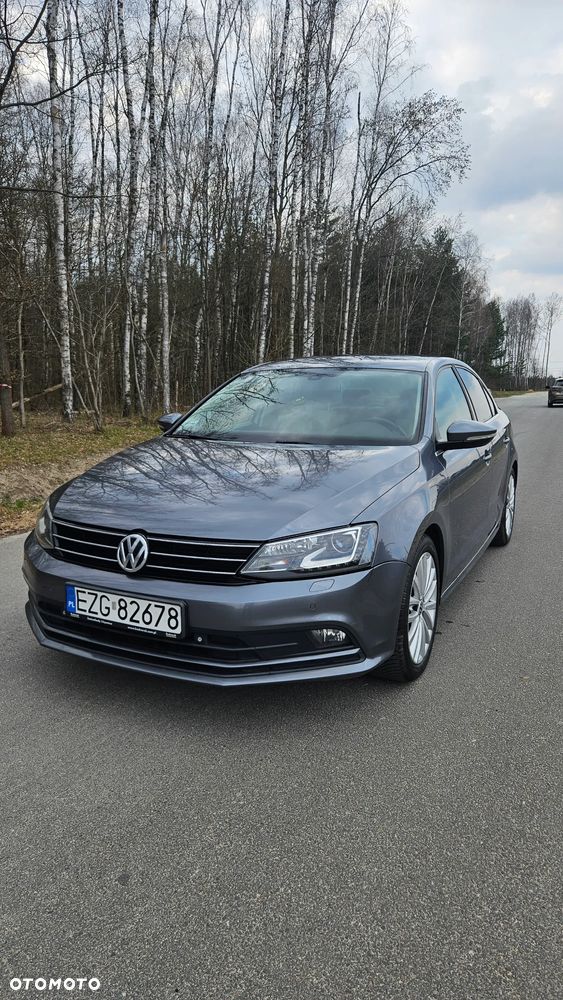 Volkswagen Jetta 1.4 TSI BMT Highline - 1