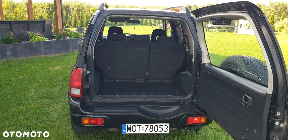 Suzuki Grand Vitara 2.0 - 28