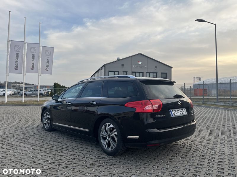 Citroën C5 2.7 HDi V6 Exclusive - 3
