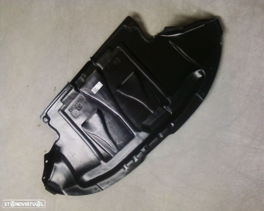 forra plastica frente audi a4 1994-2000 (nova) - 1