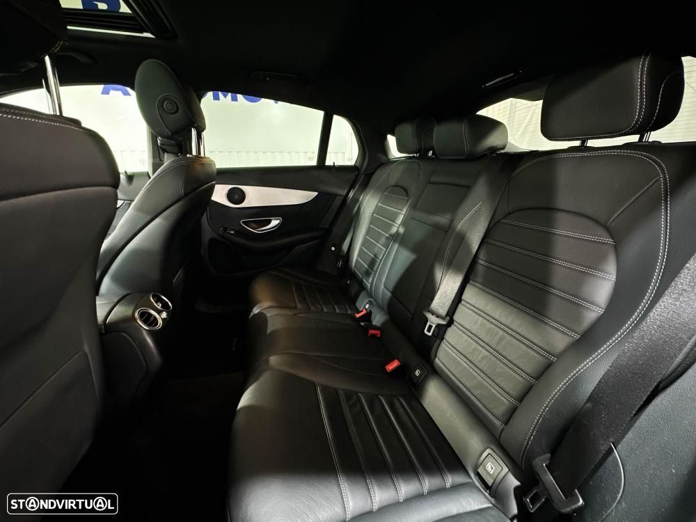 Mercedes-Benz GLC 250 d 4Matic 9G-TRONIC AMG Line - 22