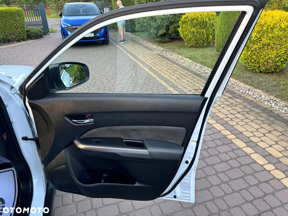 Suzuki Vitara 1.4 T Boosterjet S 2WD - 36