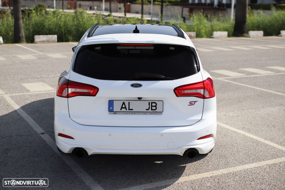 Ford Focus SW 2.3 EcoBoost ST3 - 9