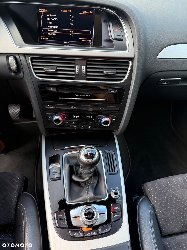 Audi A4 Avant 2.0 TDI DPF S line Sportpaket - 15