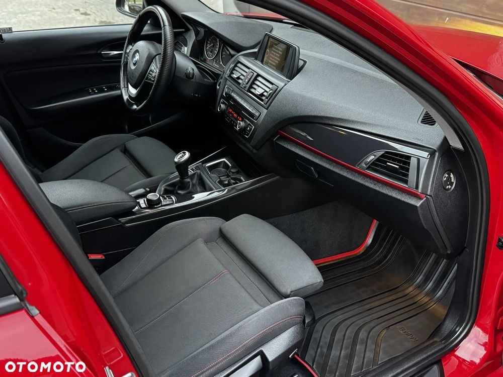BMW Seria 1 118d DPF Edition Sport - 13