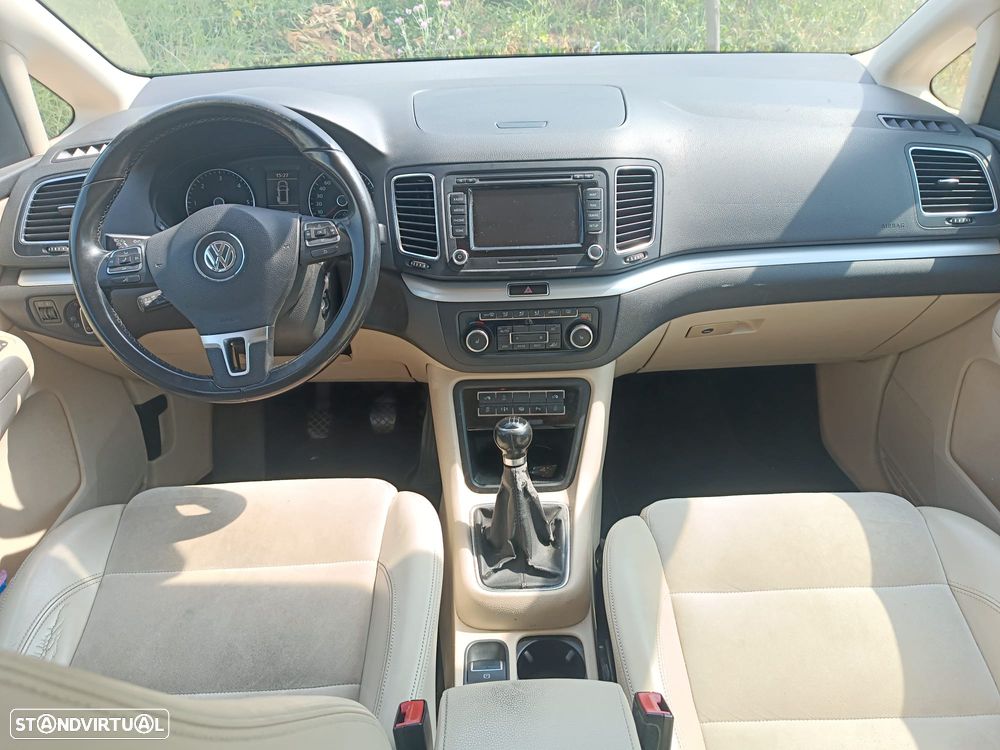 VW Sharan 2.0 TDI Highline - 14