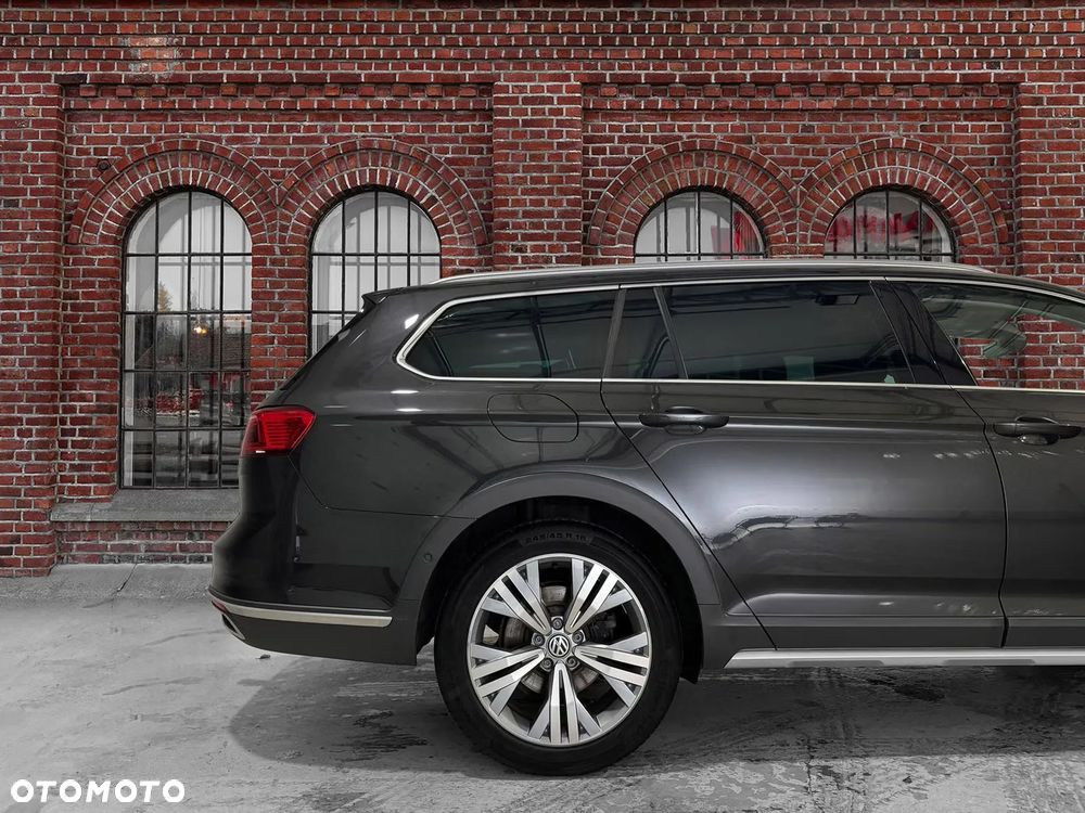 Volkswagen Passat Alltrack 2.0 TDI SCR 4Motion DSG - 5