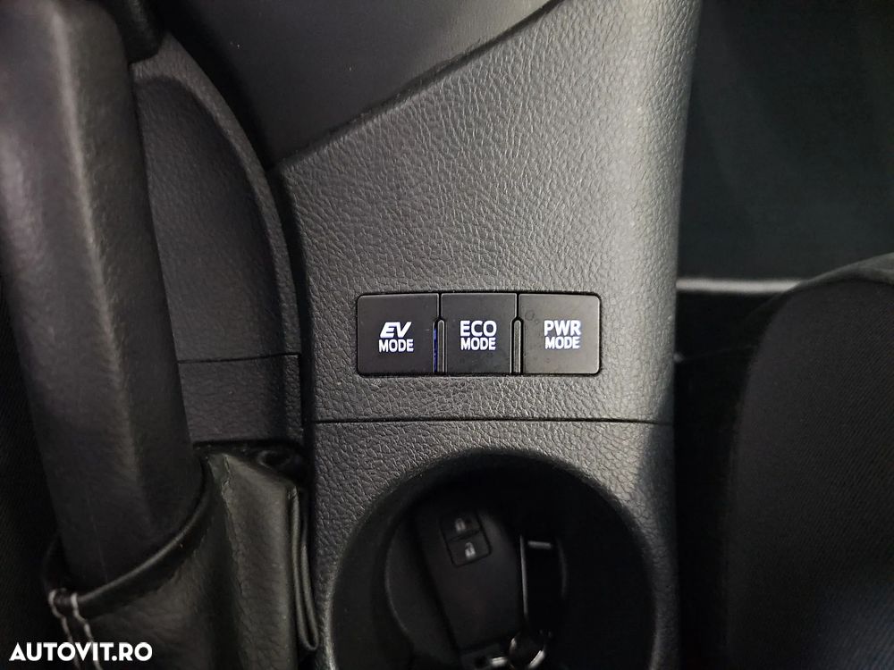 Toyota Auris - 19