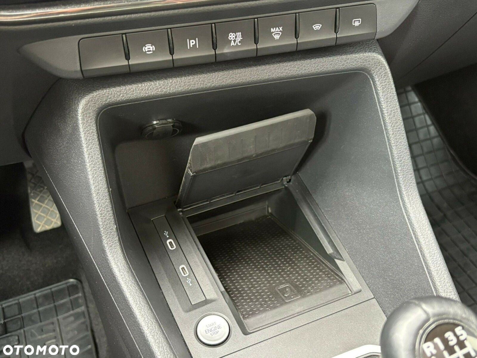 Ford Tourneo Connect 2.0 EcoBlue Titanium - 9