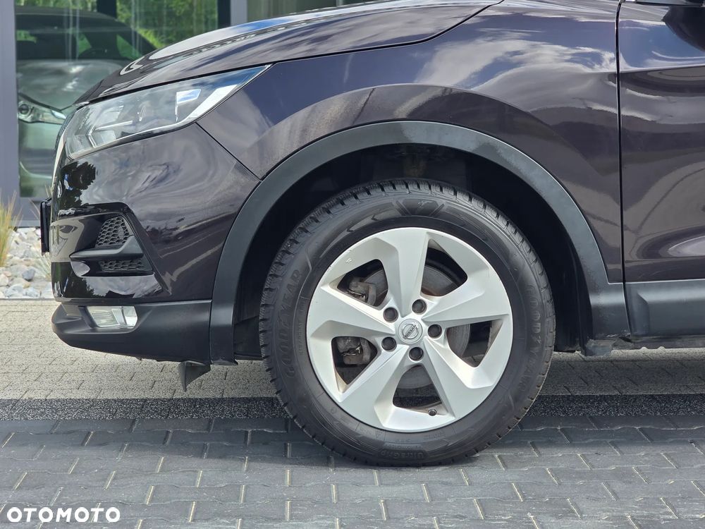 Nissan Qashqai 1.2 DIG-T Tekna EU6 - 13