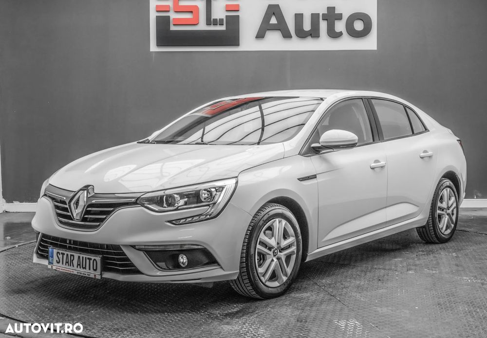 Renault Megane TCe 140 GPF Equilibre - 2