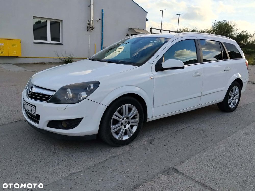 Opel Astra 1.7 CDTI Sport - 1