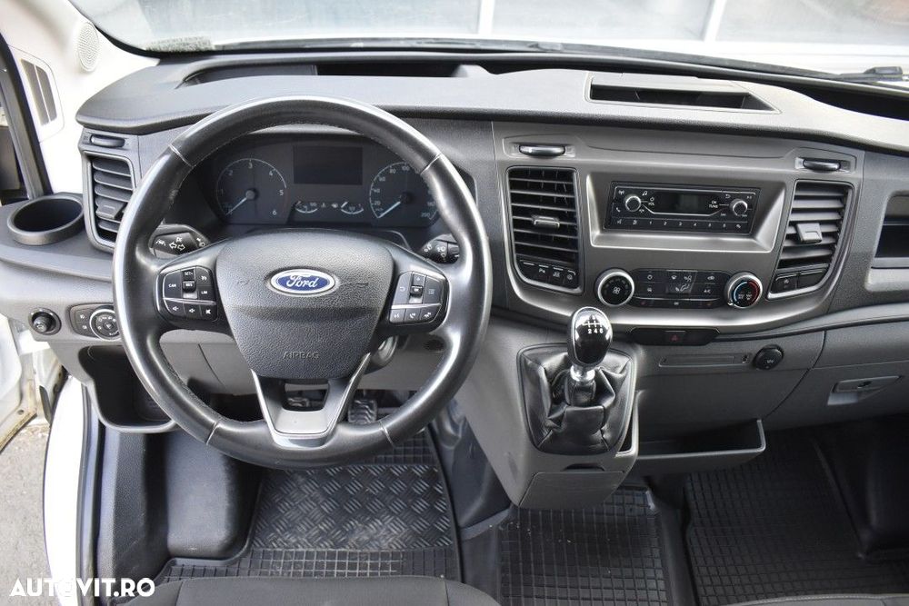 Ford Transit - 17