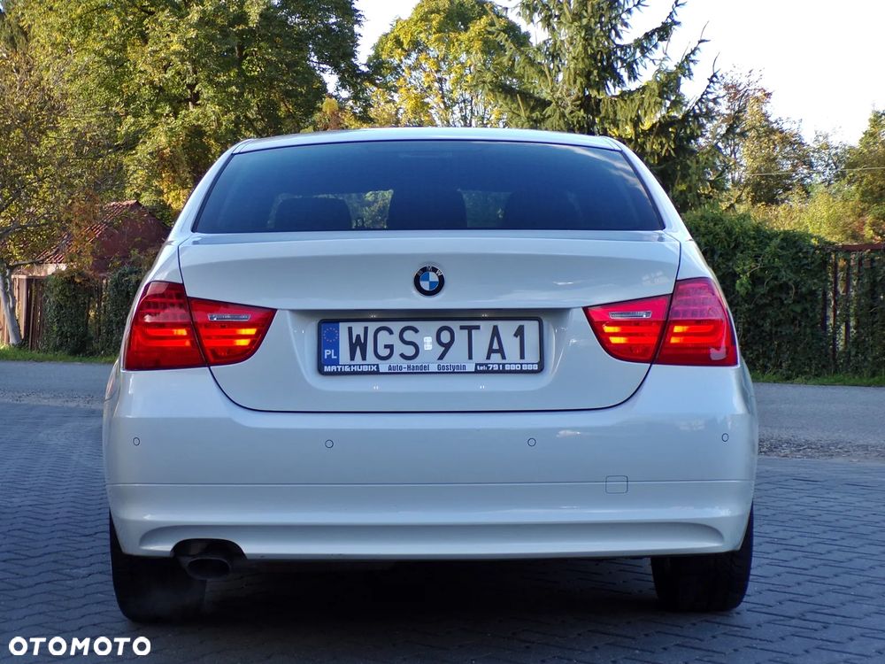 BMW Seria 3 - 10