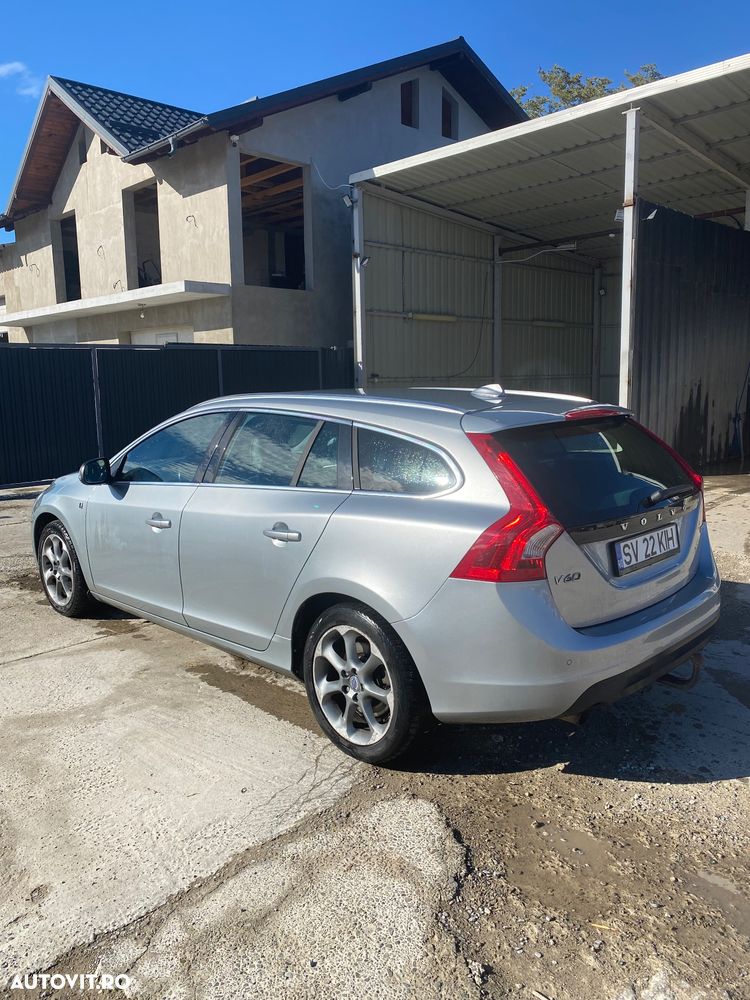 Volvo V60 ver-d3-start--stop-momentum - 3
