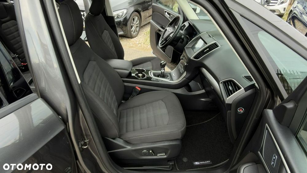 Ford Galaxy - 17