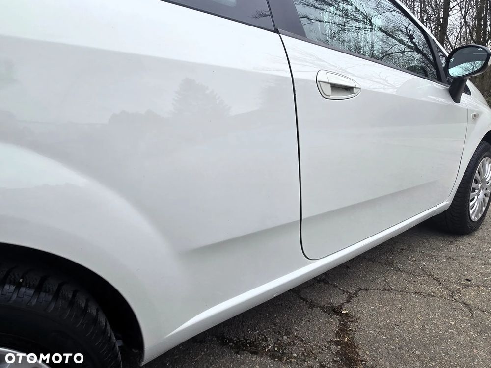 Fiat Punto Evo ver-1-4-16v-dynamic - 16