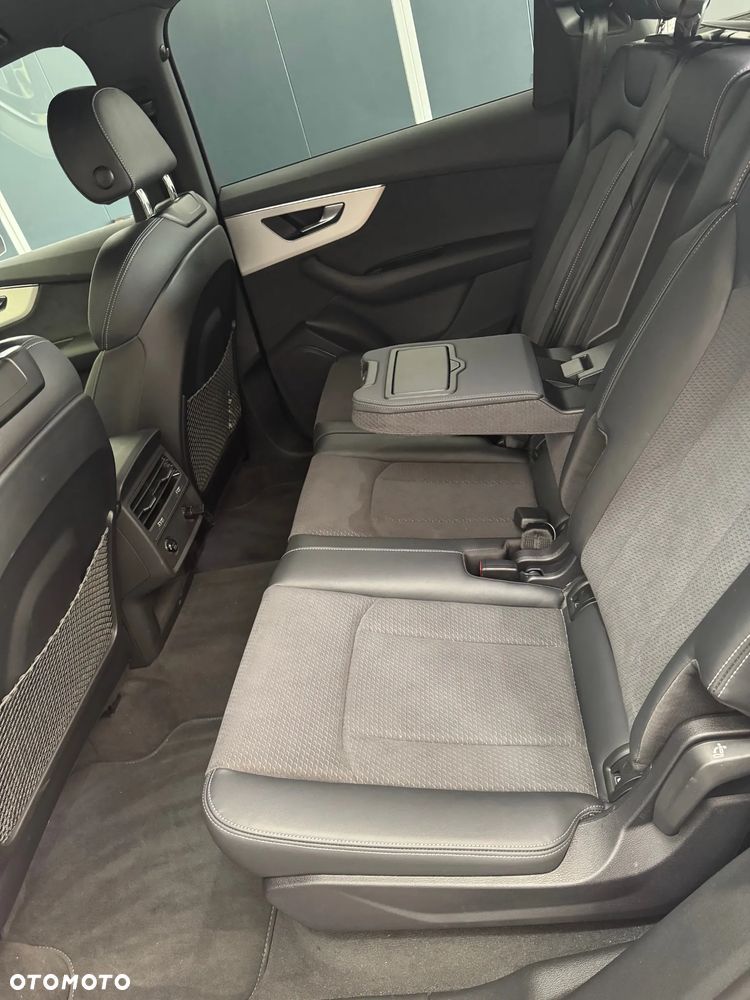 Audi Q7 50 TDI mHEV Quattro S Line Tiptr - 24