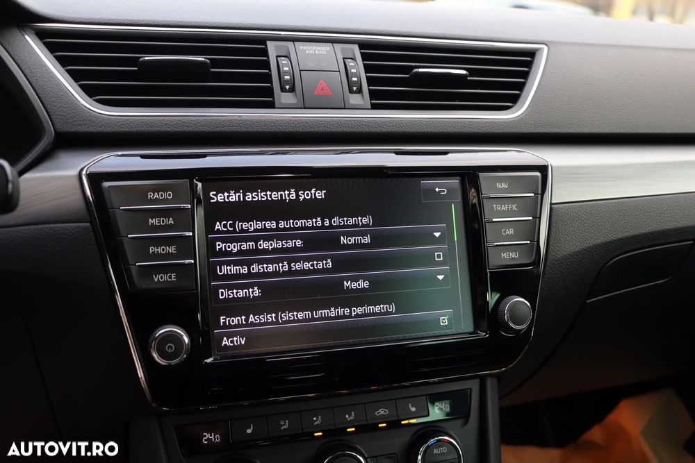 Skoda Superb 2.0 TDI DSG Style - 26