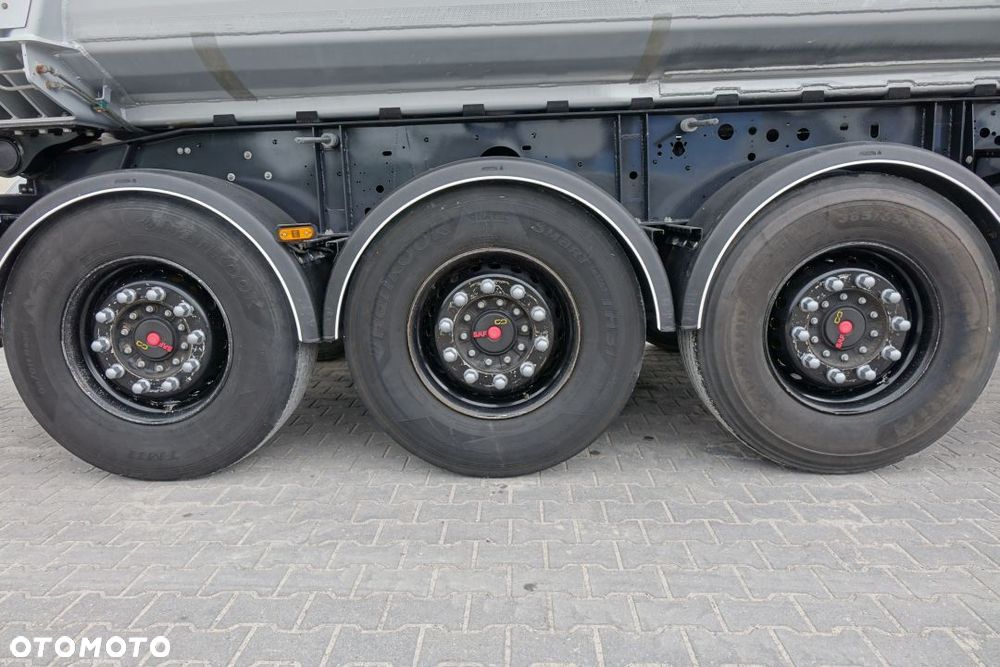 Fruehauf WYWROTKA 28m3 / OSIE SAF / OŚ PODNOSZONA / HYDROKLAPA / SZYBER ZBOŻOWY / ELEKTRYCZNA PLANDEKA - 17