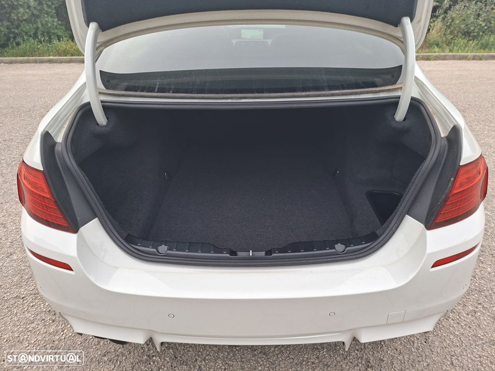 BMW 525 d Pack M Auto - 12