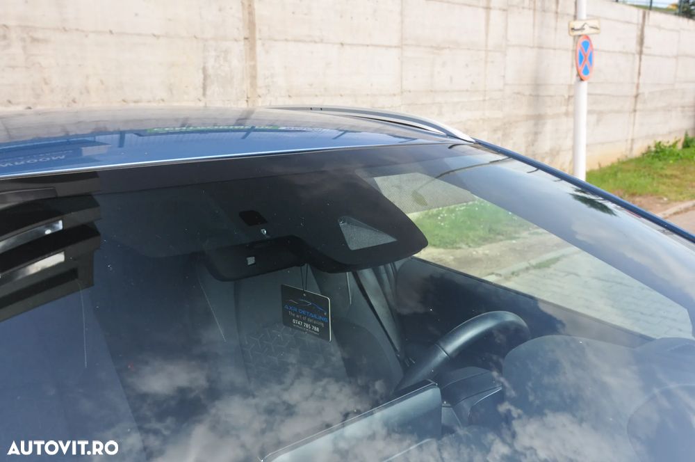 Toyota Corolla 1.8 HSD Business - 13