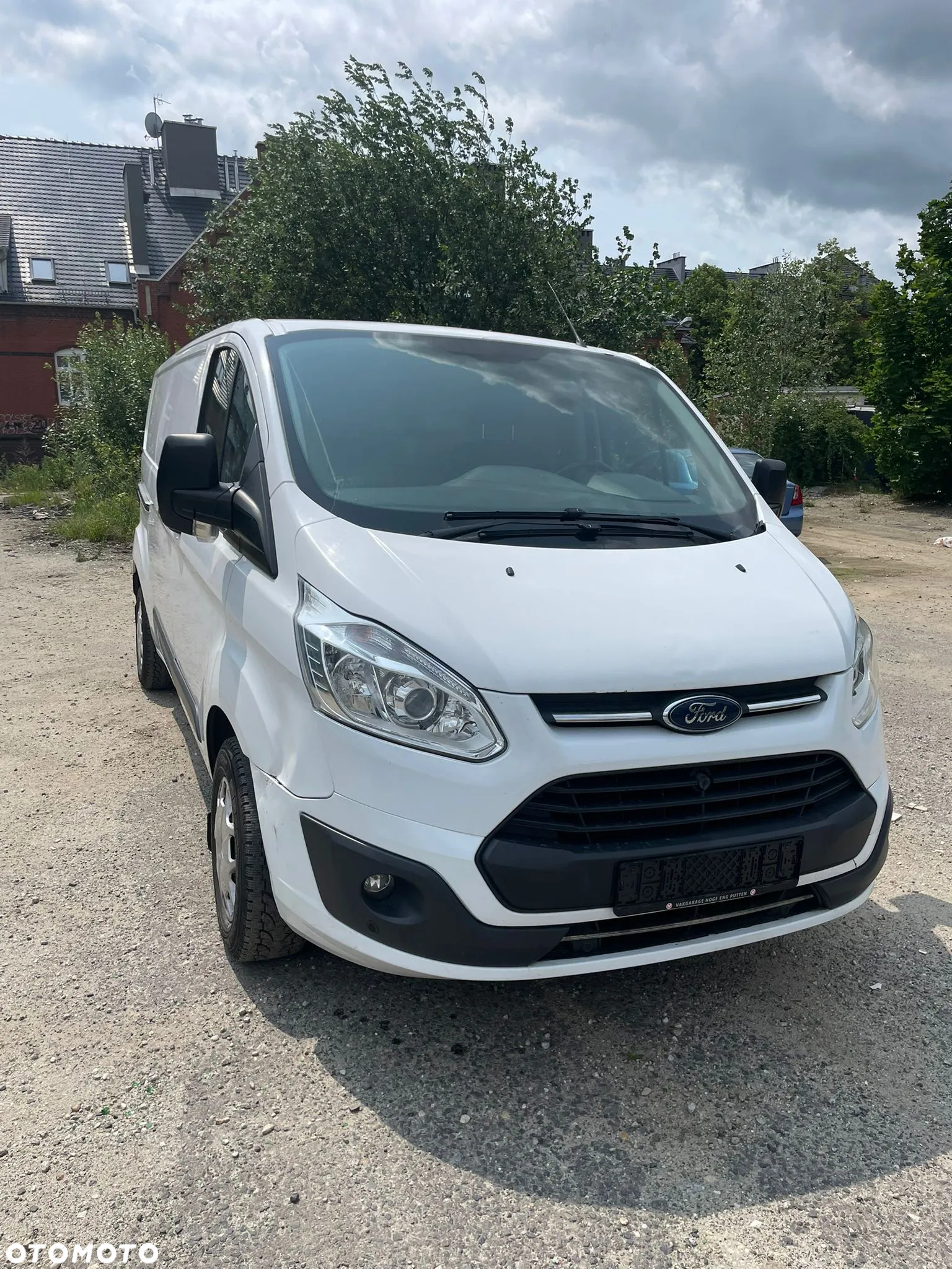 Ford TRANSIT CUSTOM - 14