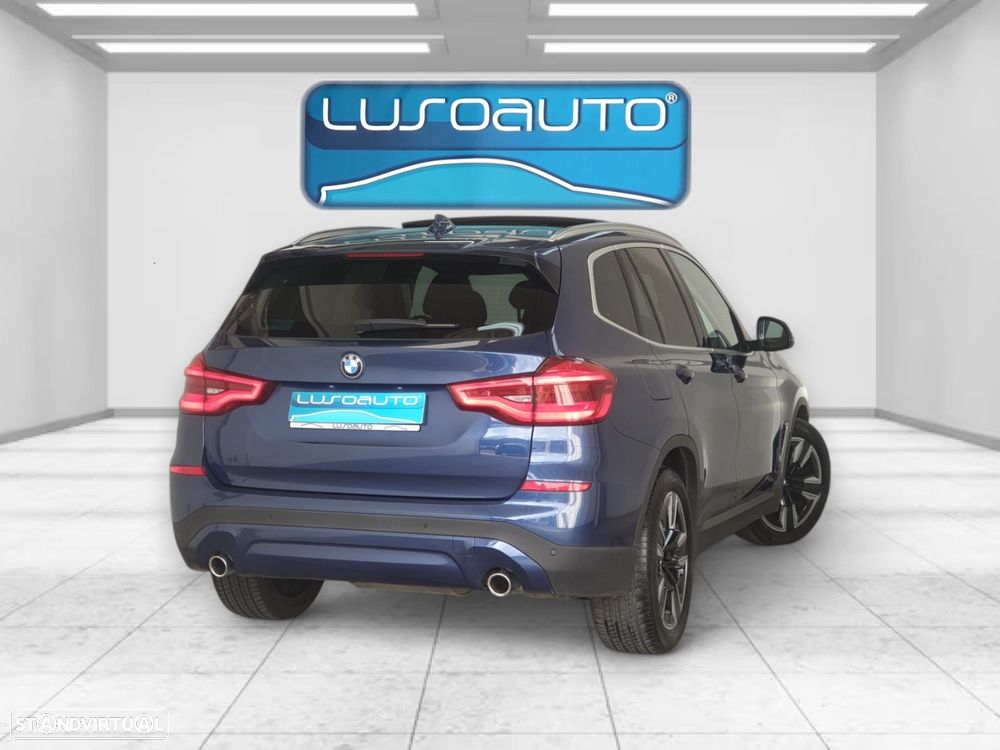 BMW X3 18 d sDrive Auto - 8
