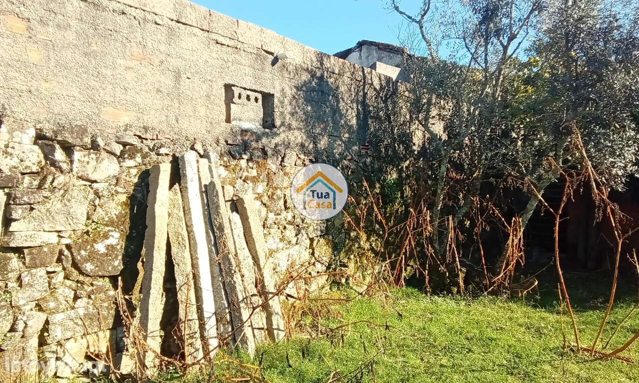 Moradia T4 para Reconstrução em Viseu - Grande imagem: 3/36