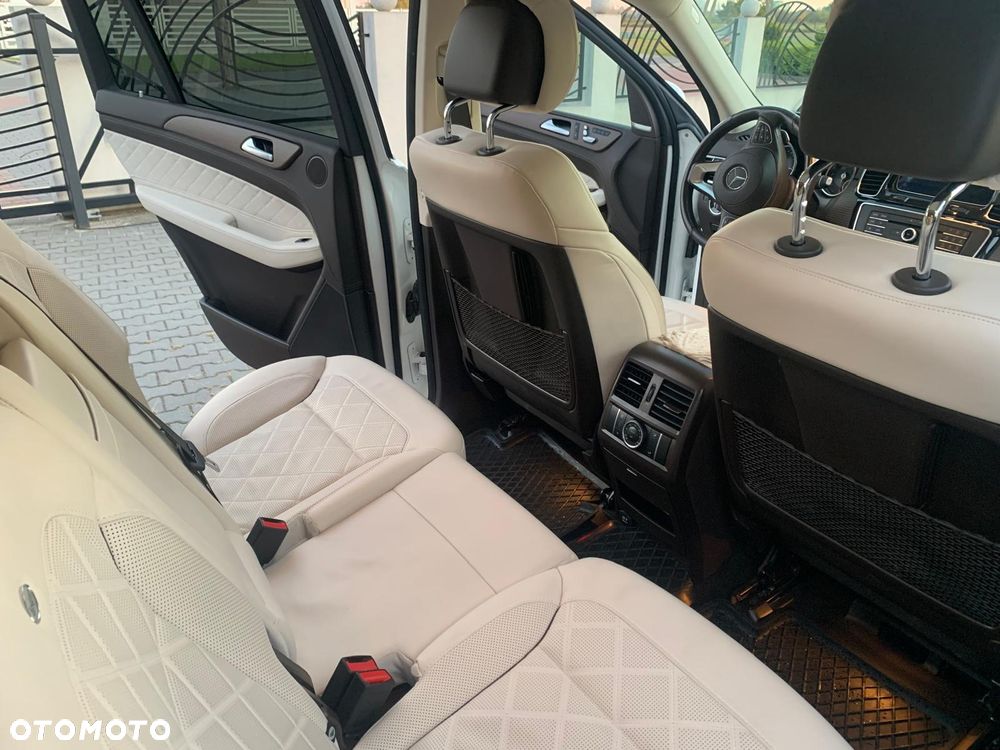 Mercedes-Benz GLS - 7