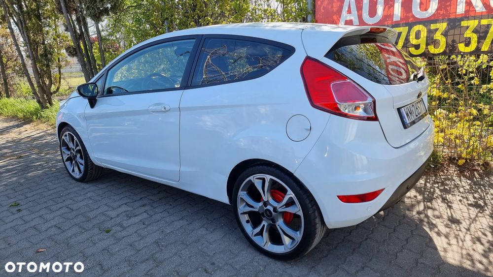 Ford Fiesta 1.5 TDCi Ambiente - 5