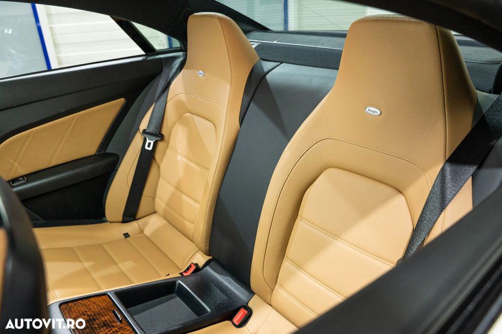 Mercedes-Benz E 350 CGI Coupe BlueEFFICIENCY 7G-TRONIC Avantgarde - 29