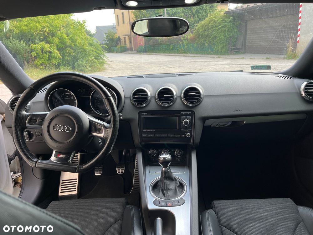 Audi TT Coupé - 11