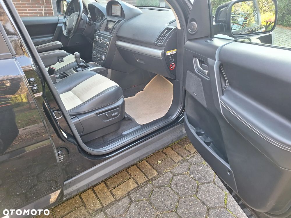 Land Rover Freelander II 2.2 TD4 Dynamic - 11