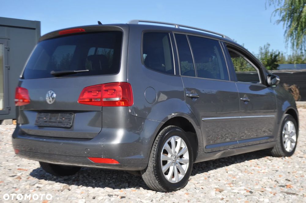 Volkswagen Touran 2.0 TDI DPF Comfortline - 27