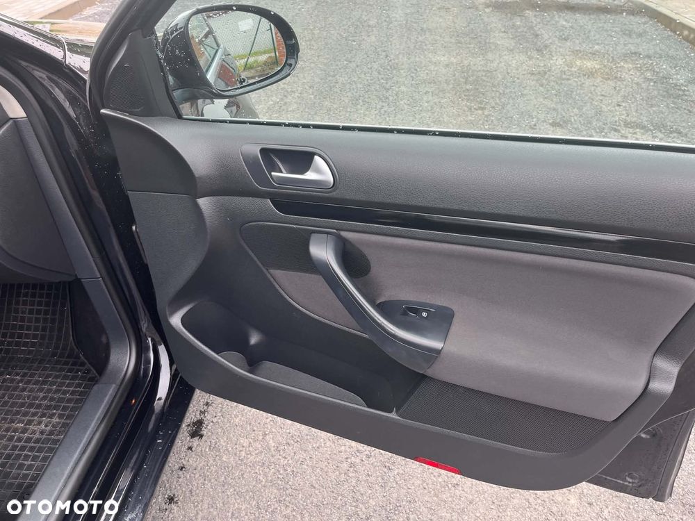 Volkswagen Golf 1.4 TSI Comfortline DSG - 11