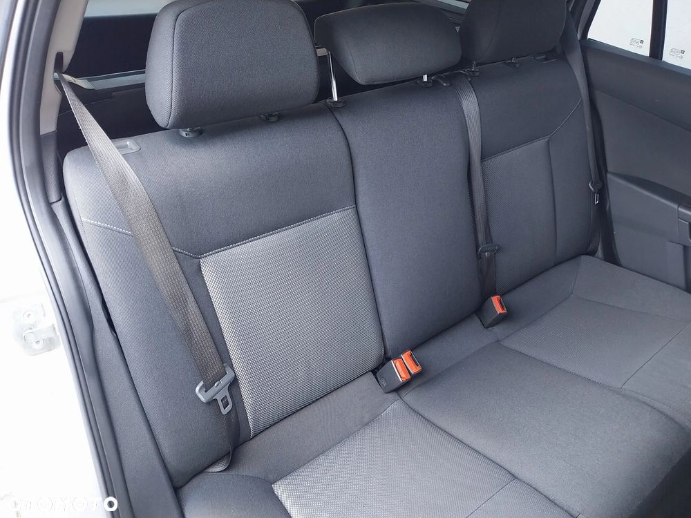 Opel Astra 1.6 Caravan Edition - 8