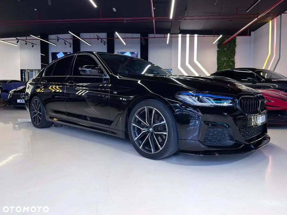 BMW Seria 5 520i M Sport Edition - 3