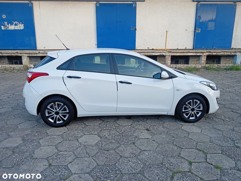 Hyundai i30 1.4 Classic - 19