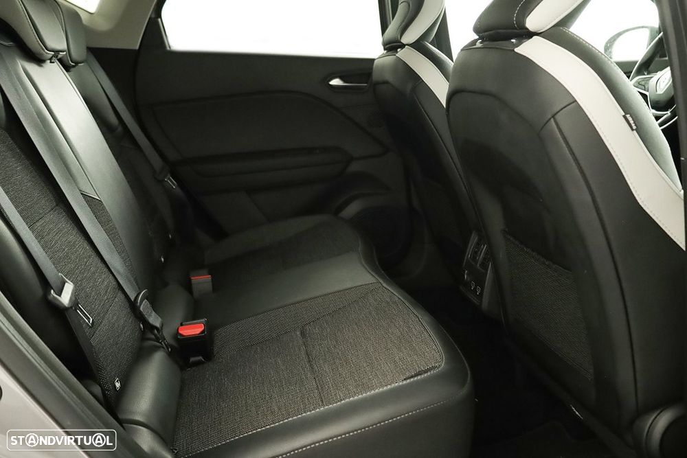 Renault Captur 1.0 TCe Techno Bi-Fuel - 20