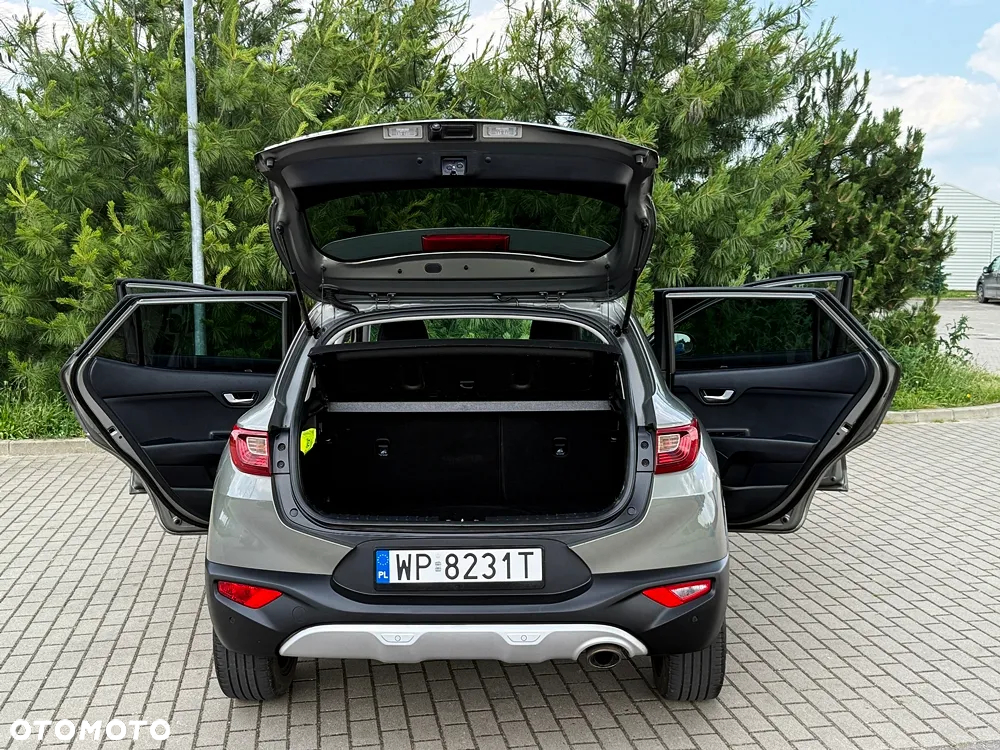 Kia Stonic 1.4 L - 21