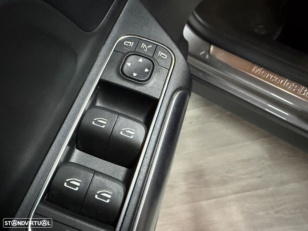 Mercedes-Benz EQA 250+ Progressive - 28