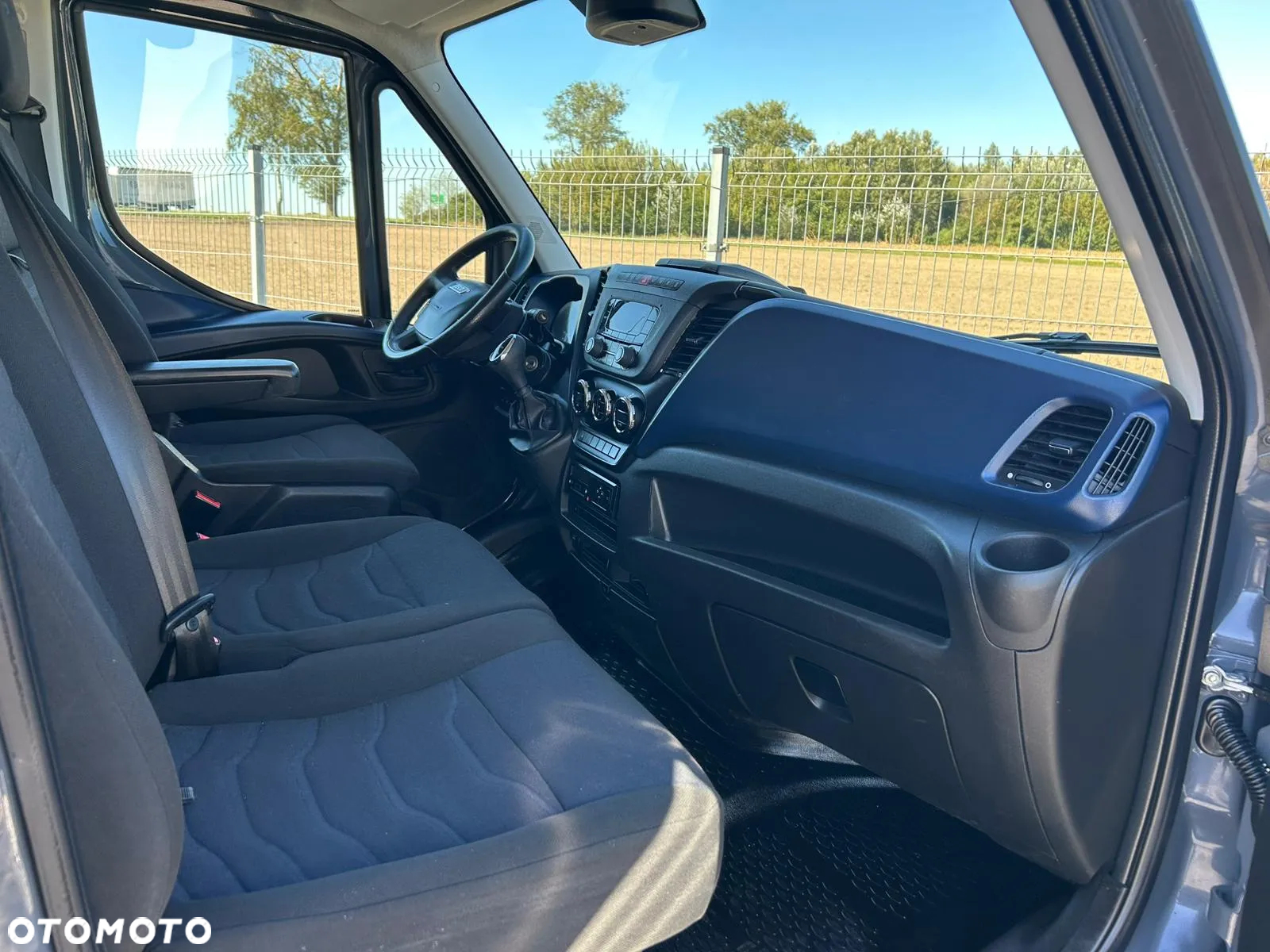 Iveco Daily 40C18 35C18 3.0 HPI Hi-Matic Kontener 9 palet + winda 1000kg + drzwi boczne **Tylko 198tyś. km.**KLIMA**Serwis**Sprowadzony** - 11
