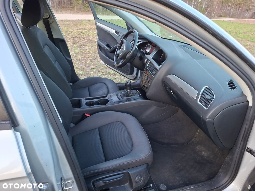 Audi A4 Limousine 1.8 TFSI Attraction - 11