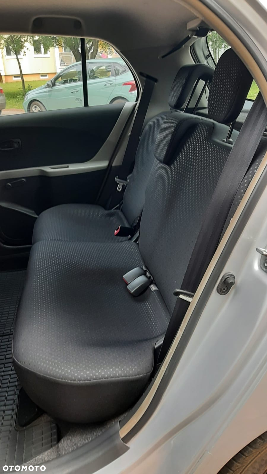 Toyota Yaris 1.33 2010 - 18