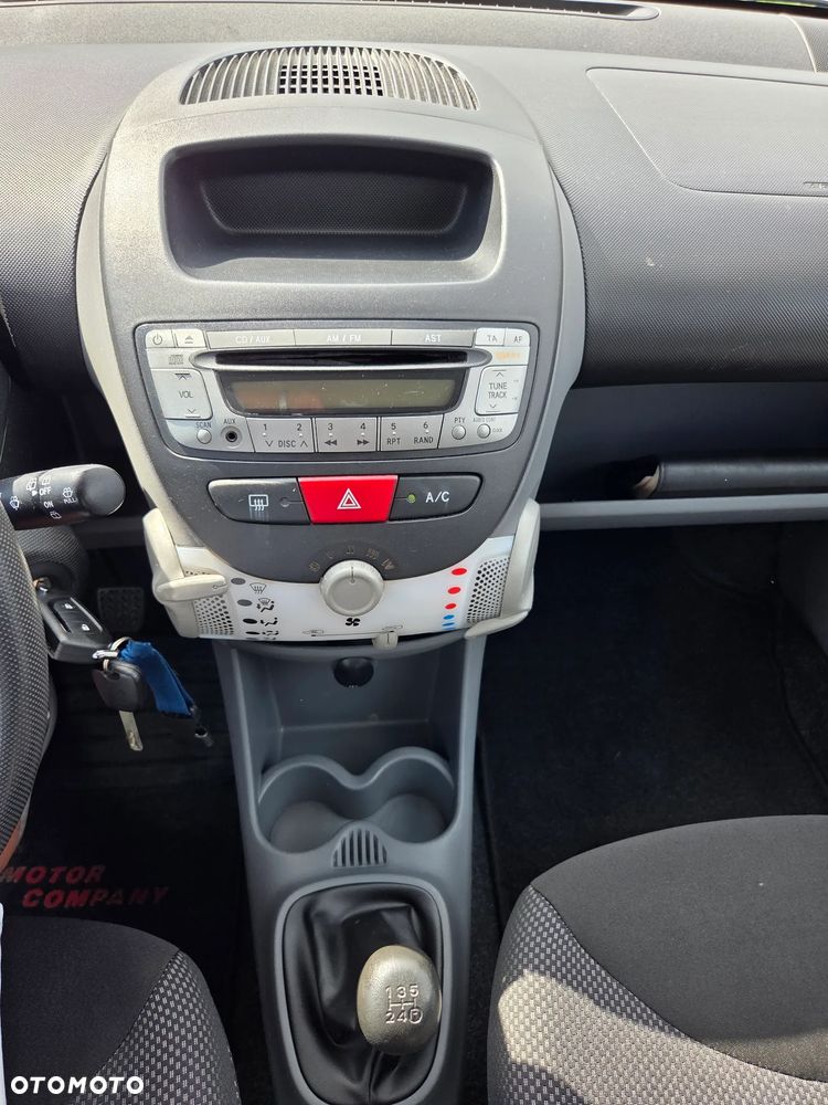 Toyota Aygo 1.0 VVT-i Terra A/C - 17