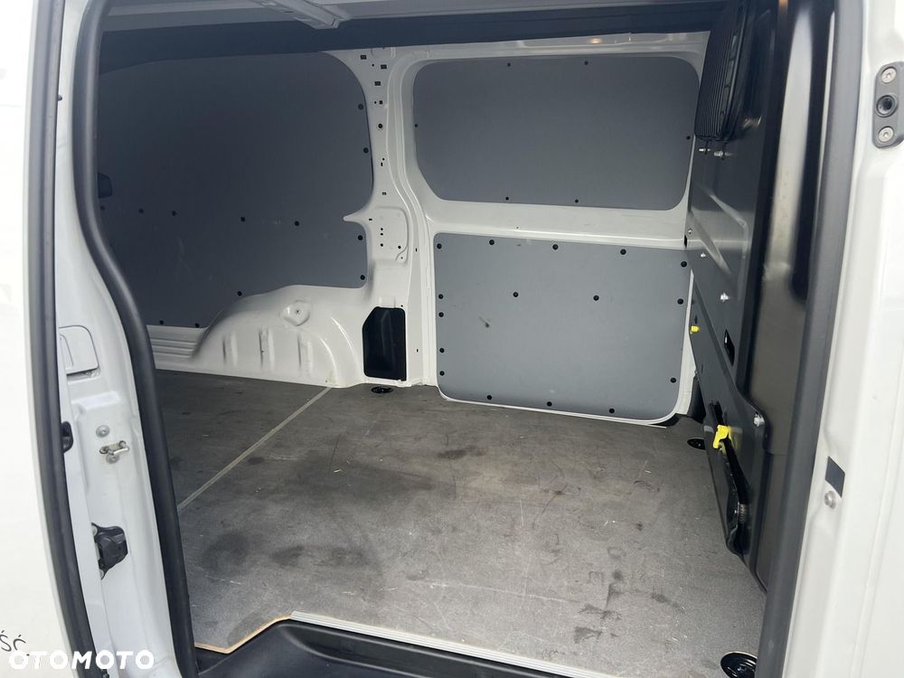 Toyota PROACE - 15