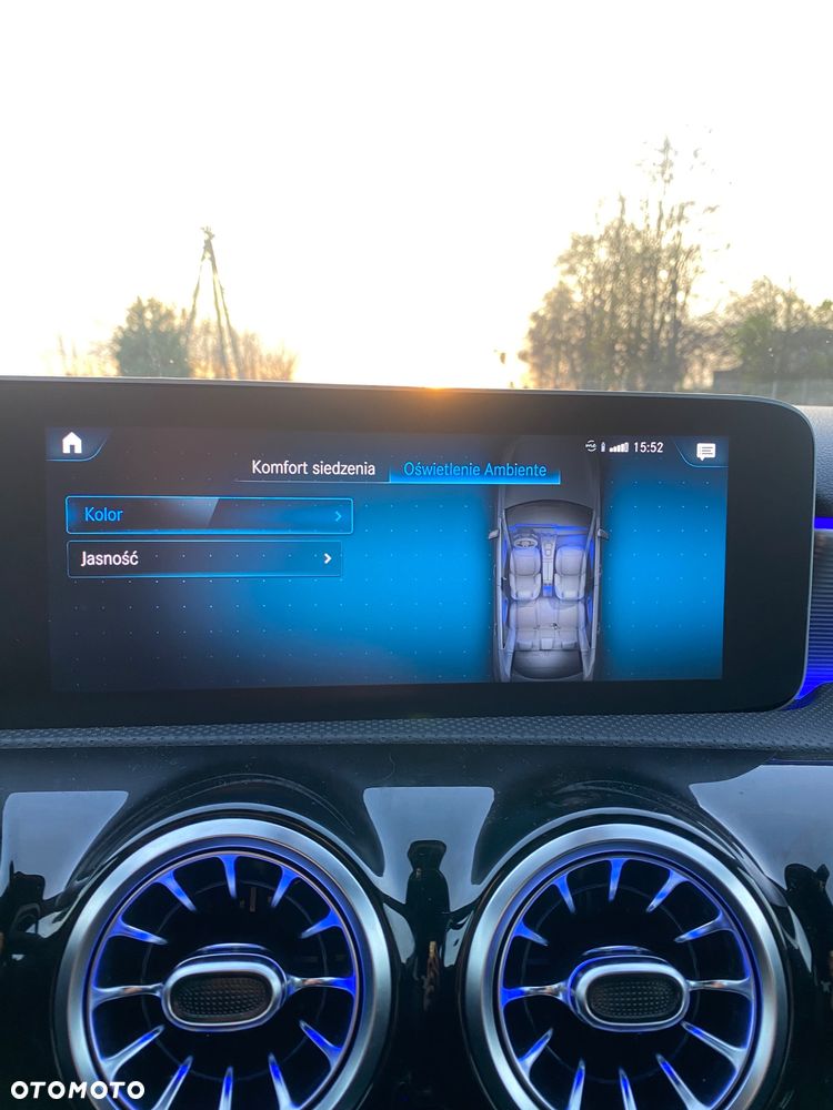 Mercedes-Benz Klasa A 220 4Matic 7G-DCT - 13
